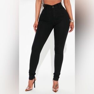 Fashion Nova Women's Jeans